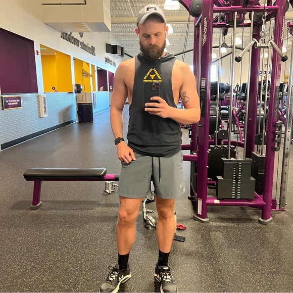 Meet your Posher, Posh - Picture 4 of 7